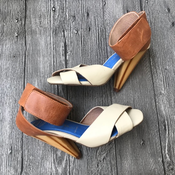 ♡ Like New ♡ Jeffrey Campbell Heels - Picture 4 of 8